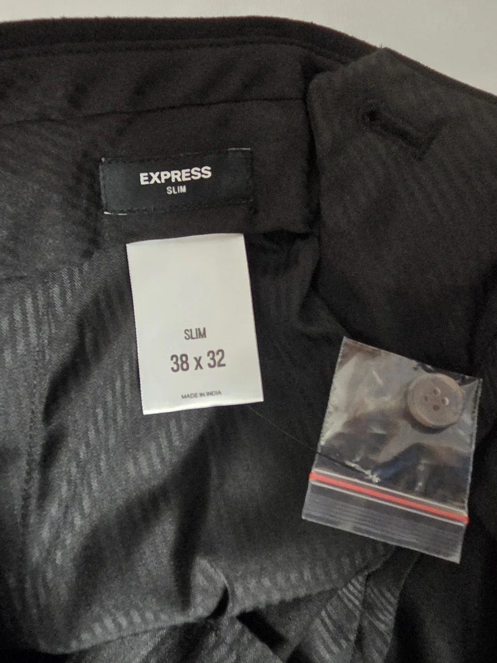 Express tailored black